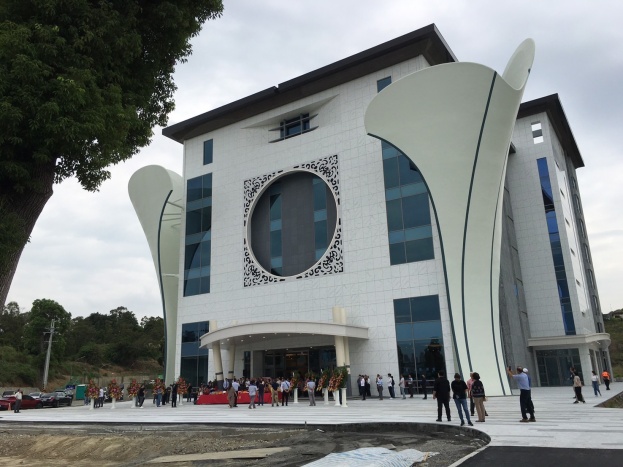 生命紀念館如藝術中心 天成圓滿落成助弱勢